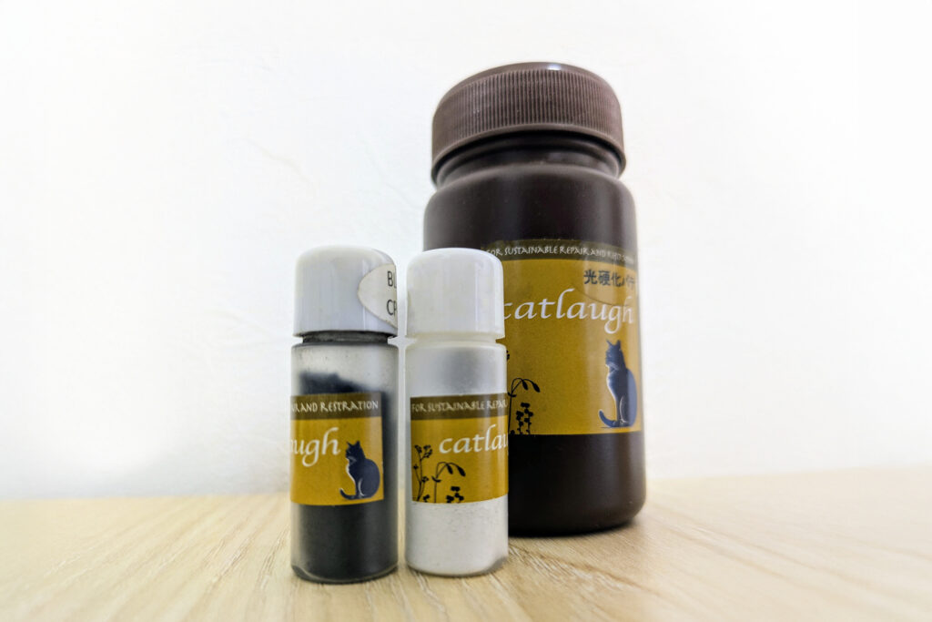 健康配慮型水性補修剤キャラフ（Catlaugh）
製品使用で有害物質ゼロ