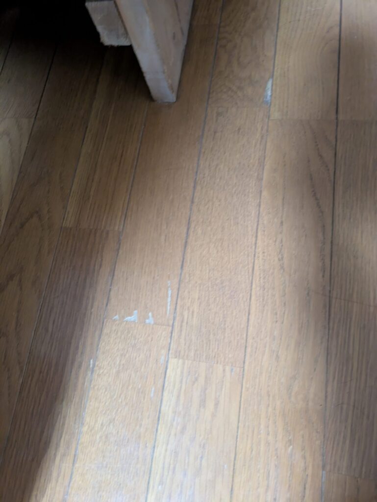 フローリング補修前2　突板